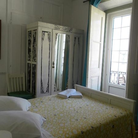 ליסבון New Aljubarrota Guest House מראה חיצוני תמונה