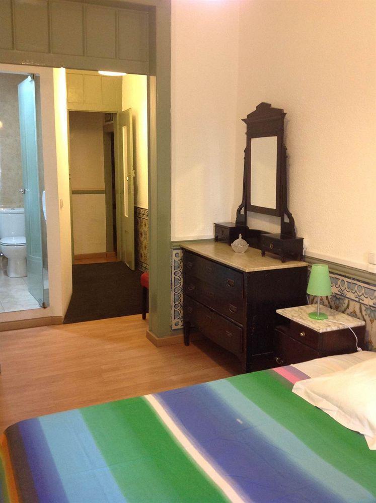 ליסבון New Aljubarrota Guest House מראה חיצוני תמונה